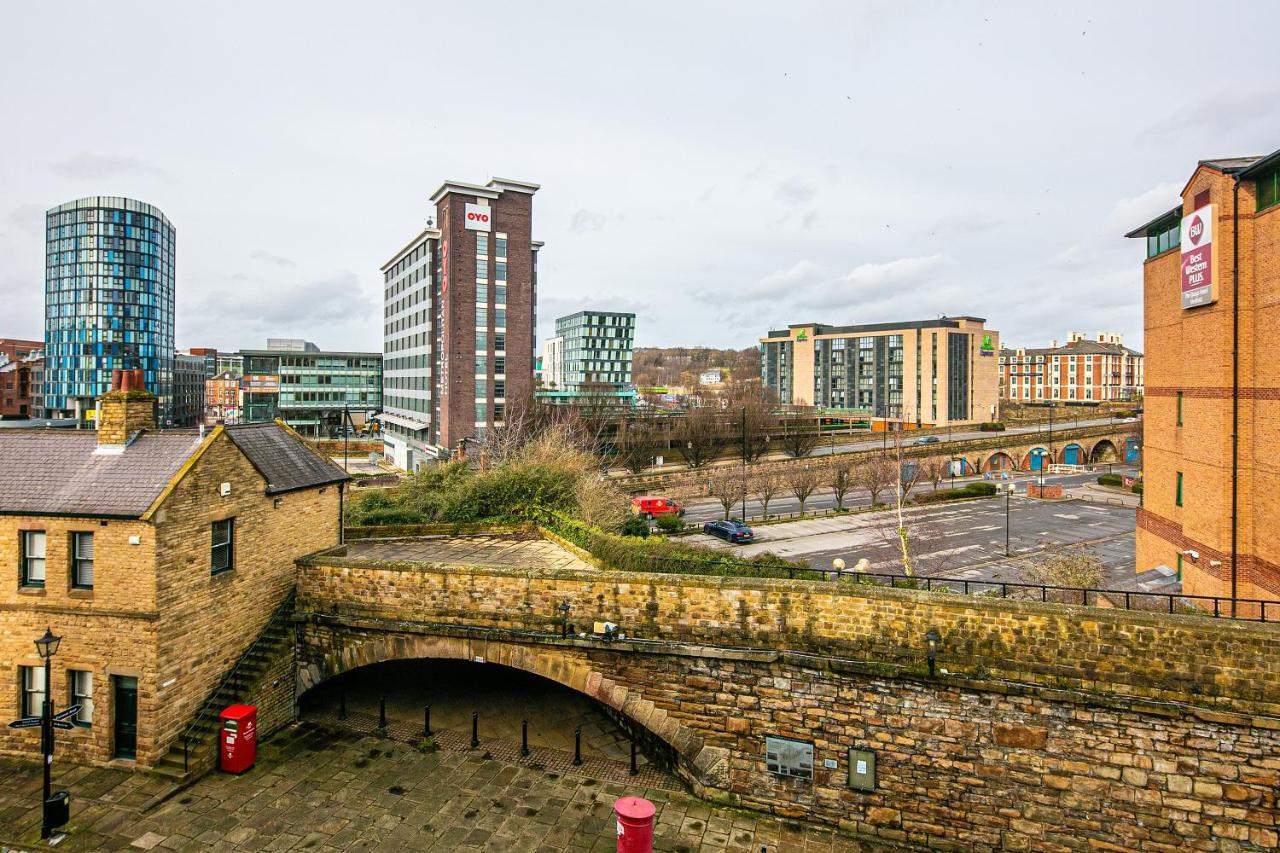 Beautiful 1-Bed Apartment In Grade Listed Warehouse - Victoria Quays, Sheffield City Centre, Free Parking, Pet Friendly, Netflix Bagian luar foto